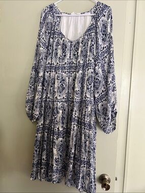 Carly Jean Los Angeles Blue Paisley Dress
